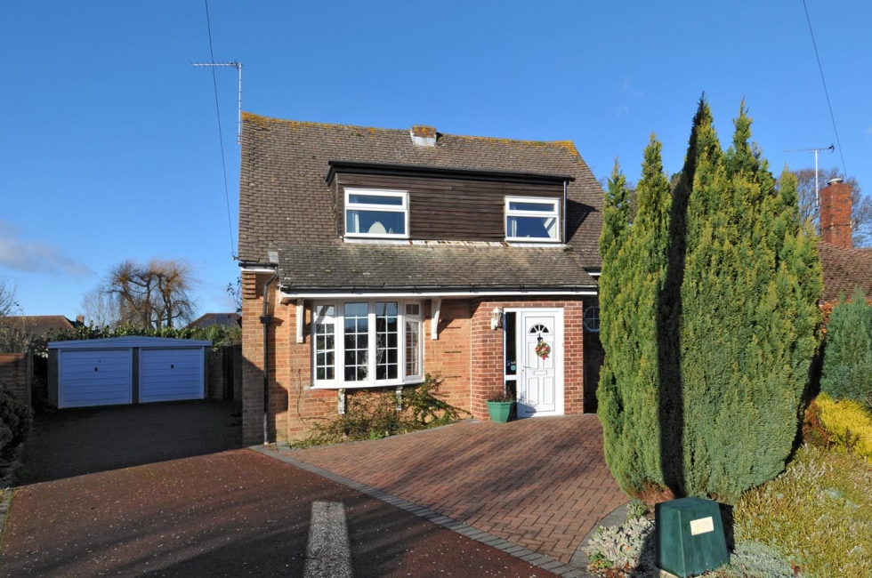 Property for Sale, Birdham 3 Springfield Close Baileys Estate Agent